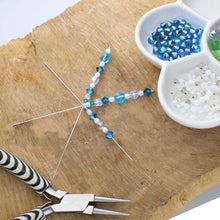 Load image into Gallery viewer, Wire Snowflake Frames 6in by The BeadSmith Qty:6