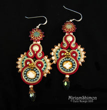 Load image into Gallery viewer, Czech Matubo Beads 6/0 Turquoise Green Matte Nebula Qty:10g