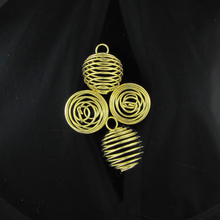 Load image into Gallery viewer, Gold Spiral Bead Cage 15mm Qty:1
