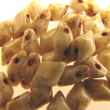 Load image into Gallery viewer, Czech DiamonDuos 5x8mm Butter Pecan Qty:5g