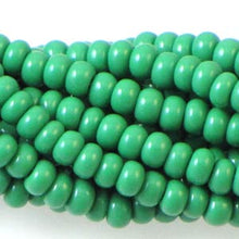 Load image into Gallery viewer, Czech Seedbeads 6/0 Green Opaque