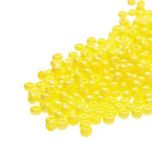 Load image into Gallery viewer, Czech Seedbeads 11/0 Yellow Opaque Luster

