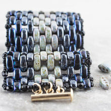 Load image into Gallery viewer, Czech Cali Beads 3x8mm Crystal Qty:30 beads