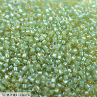 Miyuki Delica 11/0 DB2052