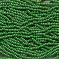 Czech Seedbeads 8/0 Green Opaque Qty:23g
