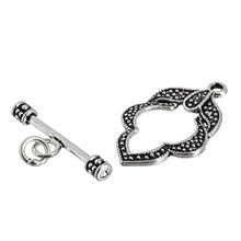 Load image into Gallery viewer, Antique Silver Plated Toggle Arabesque Oval 26x24mm Qty:2
