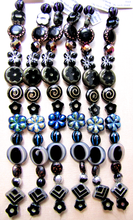 Load image into Gallery viewer, Czech Table Cut Mix Black Qty: 6 inch strand
